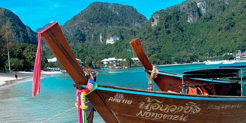 Southeast Asia travel experience Source: @sologirlstravelguide